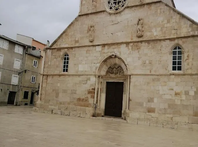 Апартаменты V&m Luxury