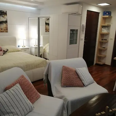 V&m Luxury Apartmán